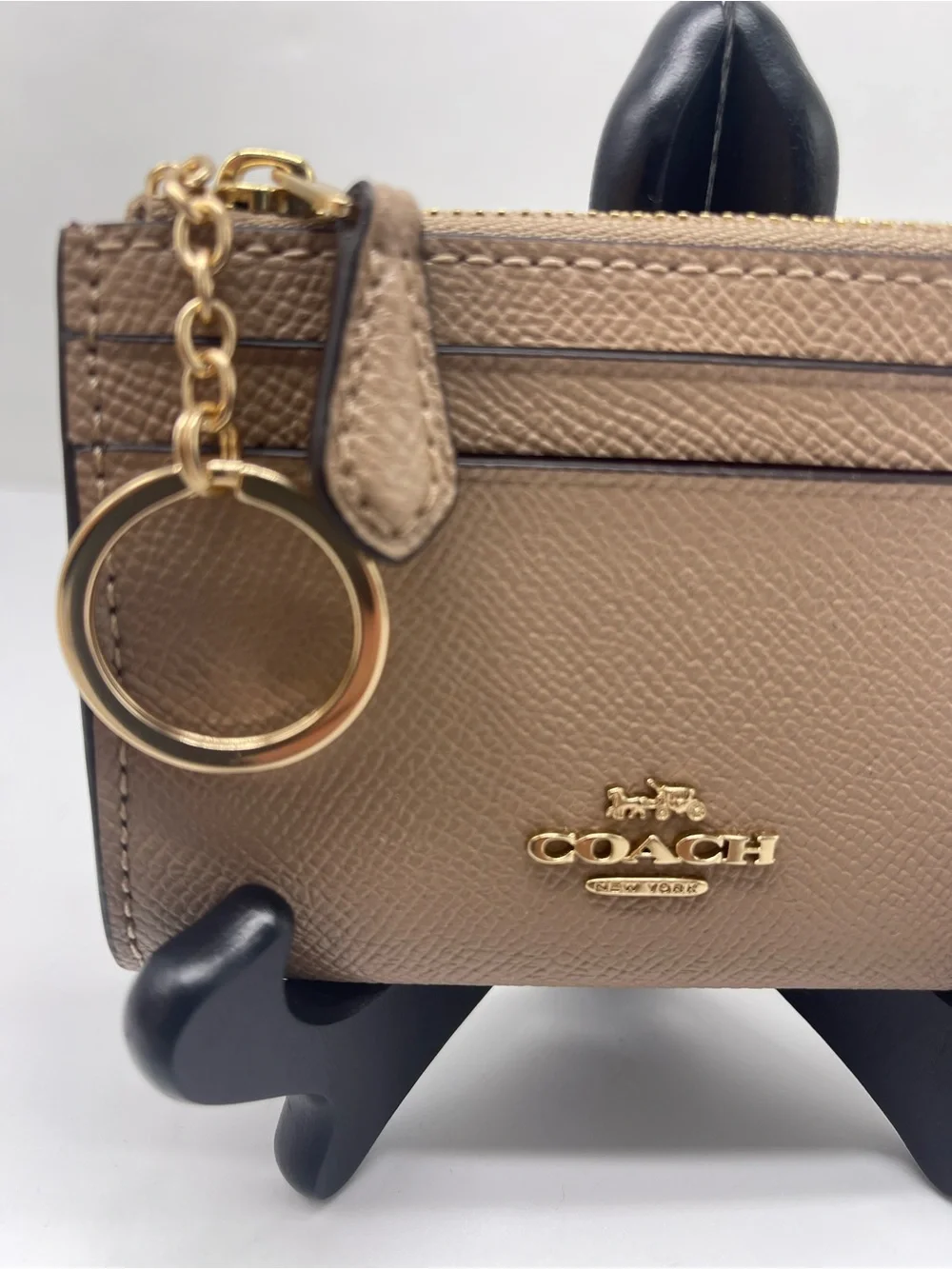 Coach Mini Skinny Crossgrain Leather Id Card Zip Closure Case M/Taupe NWT
